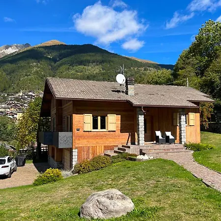 Bel-air A Due Passi Dalle Piste, Con Giardino E Posto Auto * Temù